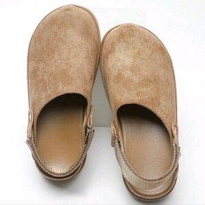 NWT Women's Tan Mules